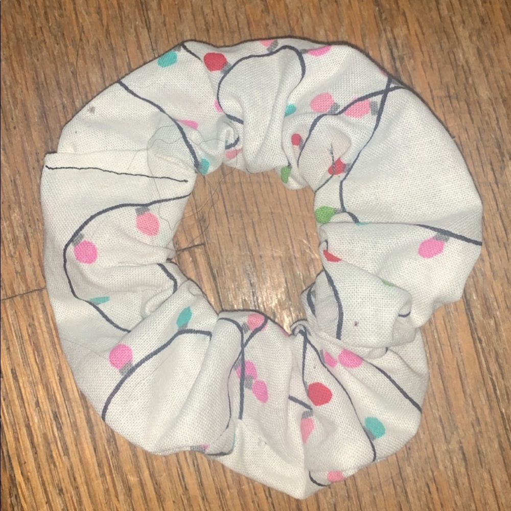 christmas light scrunchies